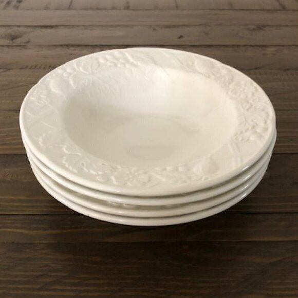 Mikasa English Countryside White Rimmed Fruit Berry Dessert Bowls Set Of 2 - Picture 2 of 6